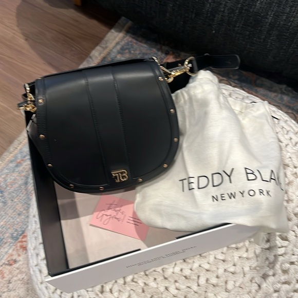 Teddy Blake Crossbody Handbag with adjustable strap. Brand new with tags! - Picture 7 of 10